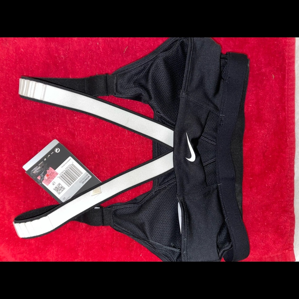 Nike Infinity Bra  X-Small - Picture 3 of 7